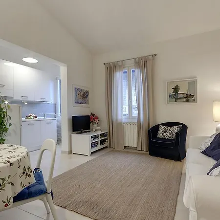 Anticafirenze Apartamento Florencia