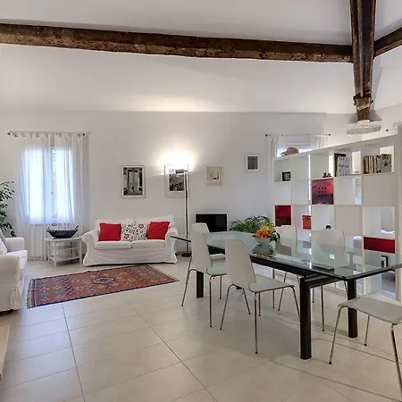 Anticafirenze Apartment
